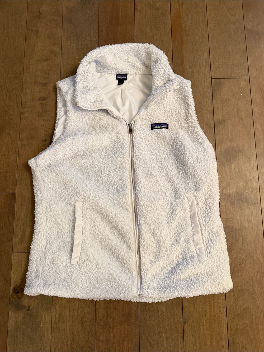 Patagonia Cream Sherpa Fleece Vest with Full Zip